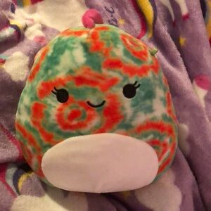 Squishmallow WINIFRED The Tie-Dye Chameleon 7.5" Plush 2021 Green Orange Tie-dye